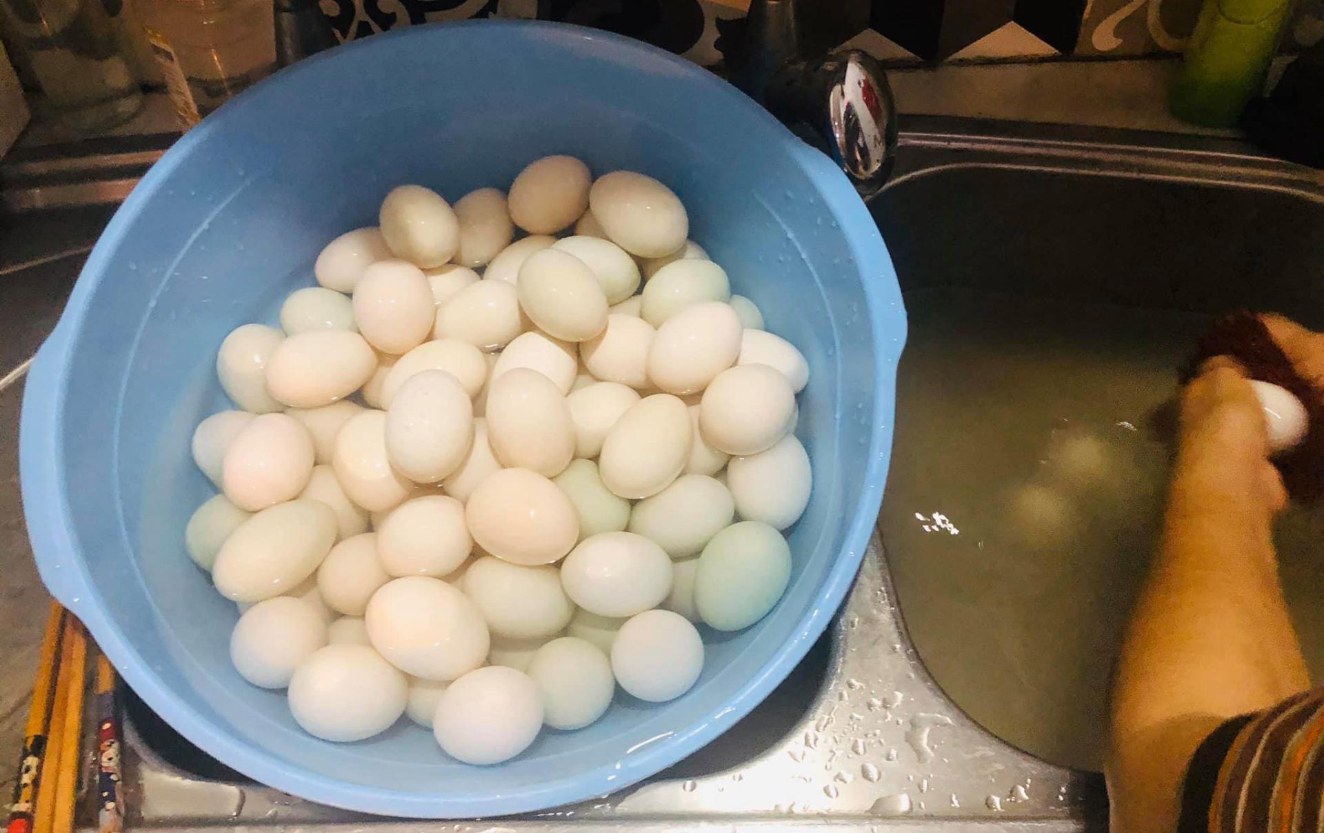 Nguyên liệu chính của món trứng muồi